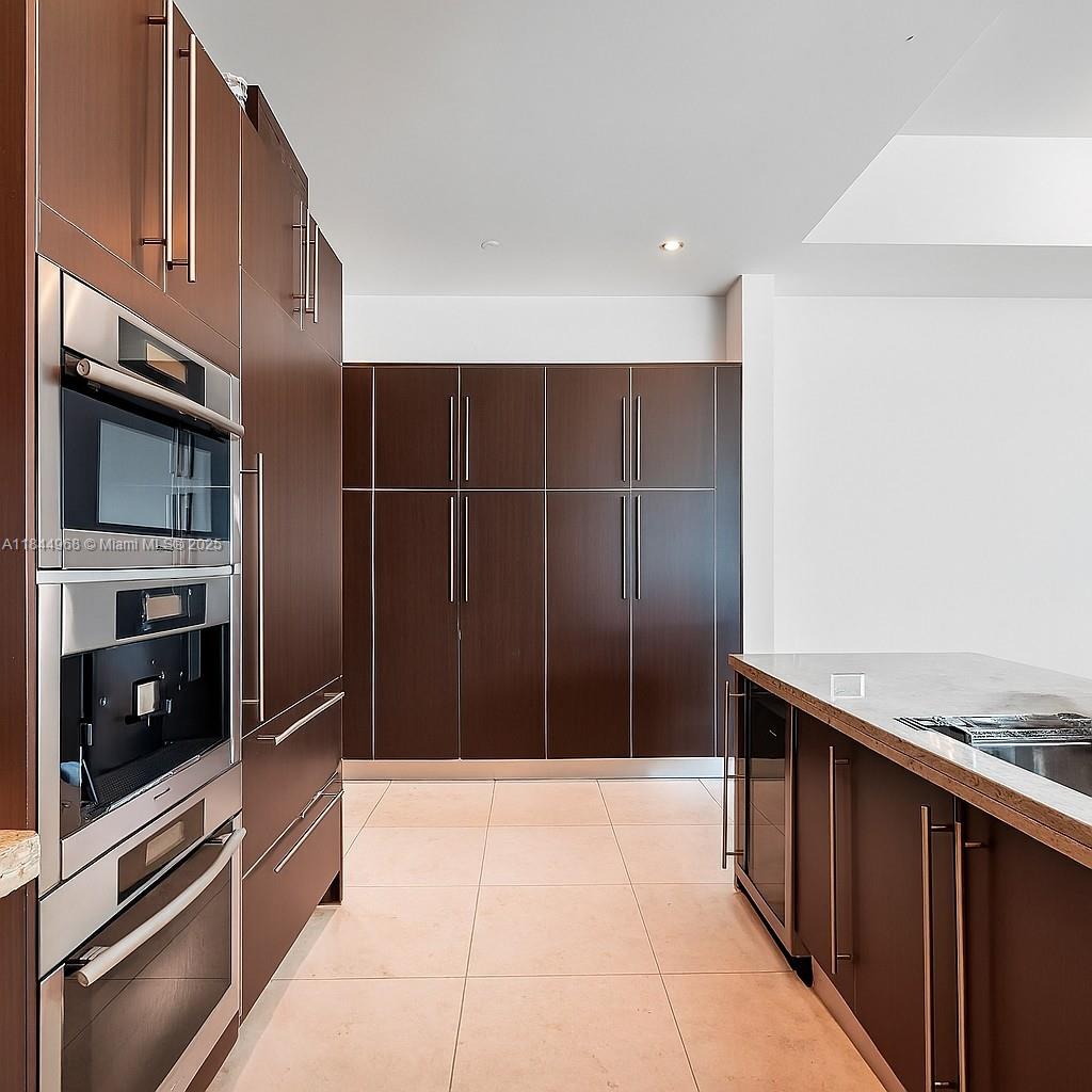 ASIA CONDO - Residential