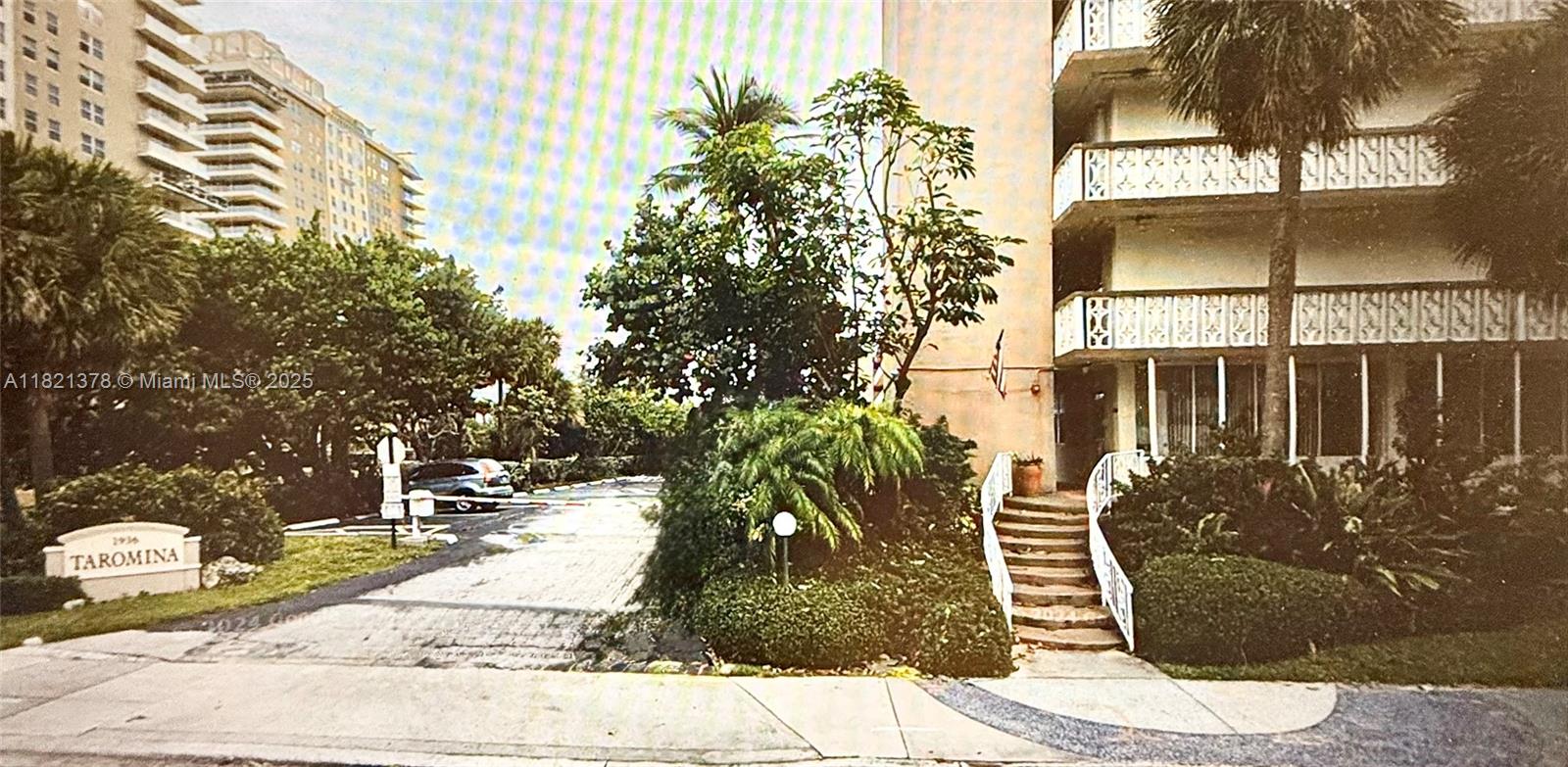 TAROMINA APTS CO-OP - Residential