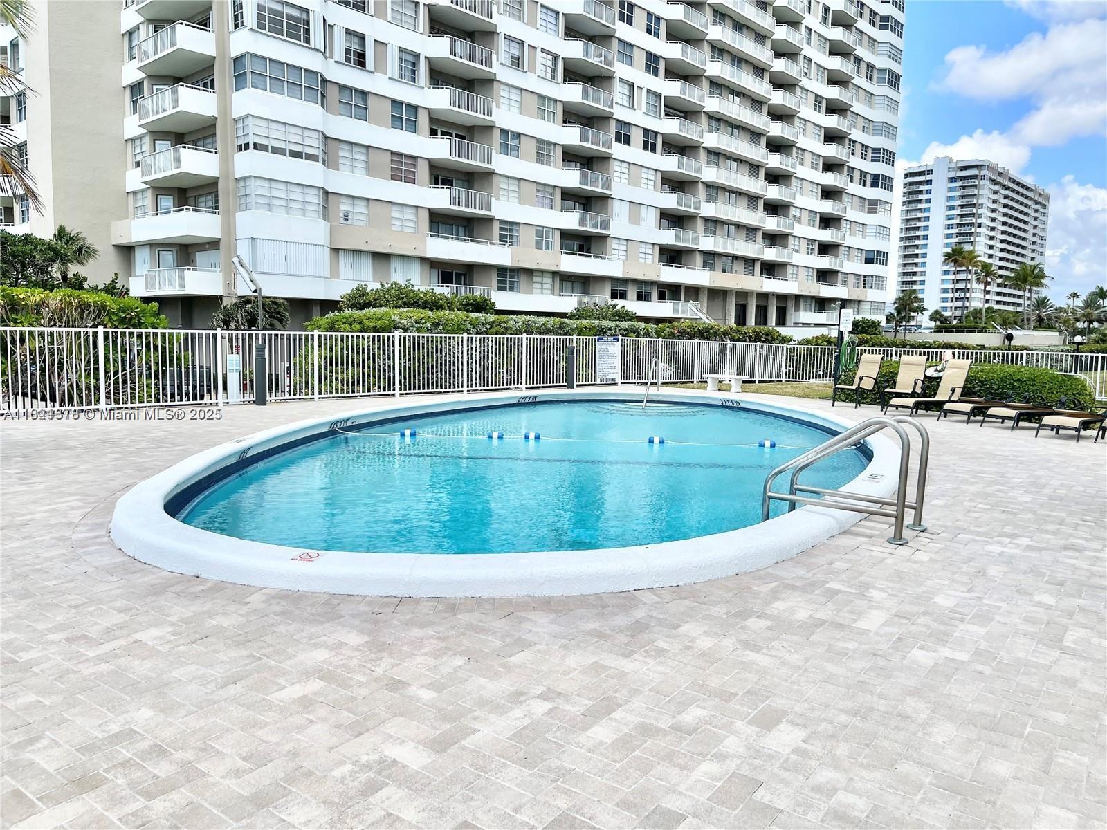 TAROMINA APTS CO-OP - Residential