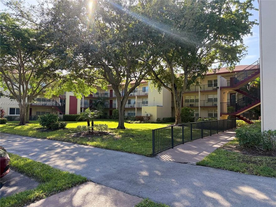 First floor unit! Resort Style 55+ community in Pembroke Pines. Centrally located near highways, shopping centers, malls, and much more. Amenities include golf, pool, movies, restaurants, transportation, and much more. The maintenance fee includes water, trash, internet, and basic cable. Can be rented immediately after closing.