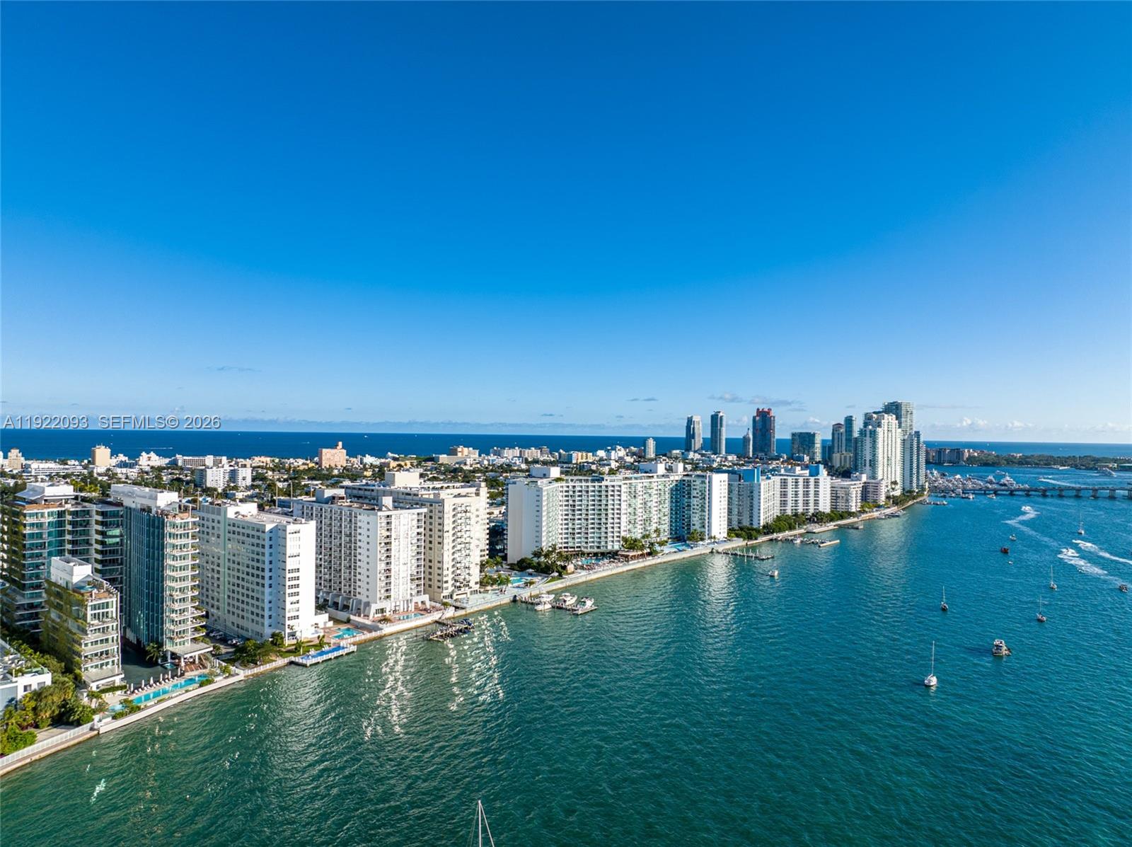 MIRADOR 1200 CONDO - Residential