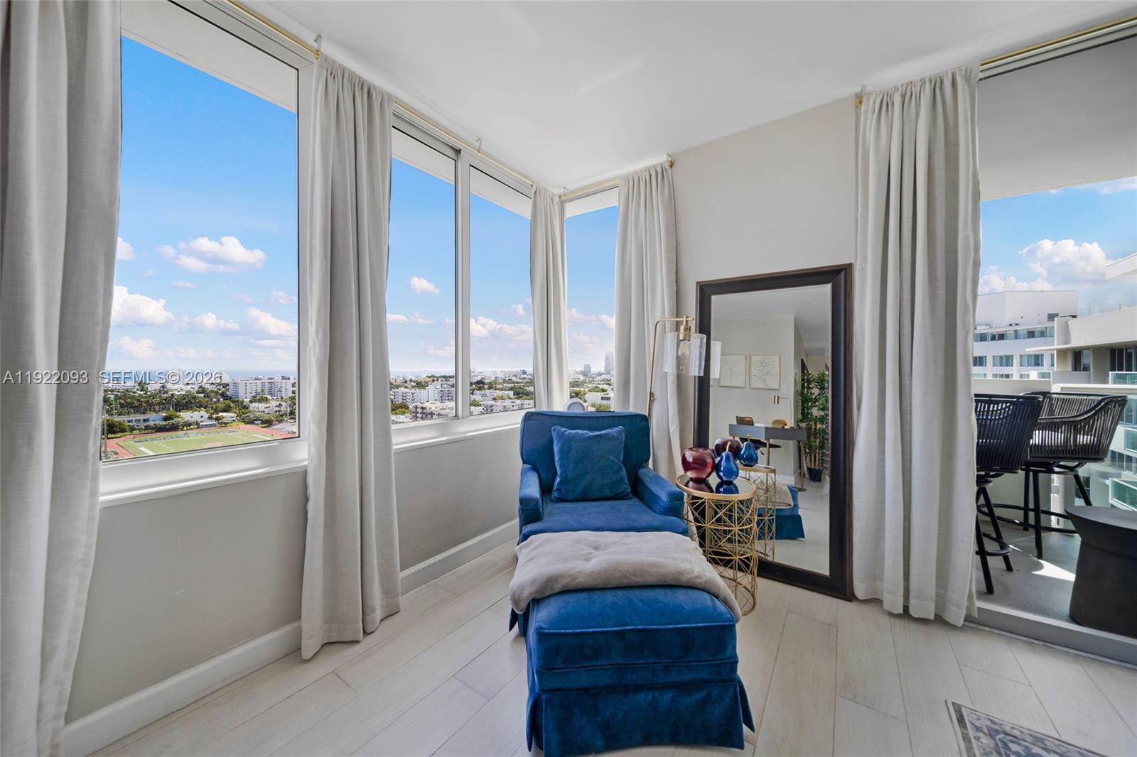 MIRADOR 1200 CONDO - Residential