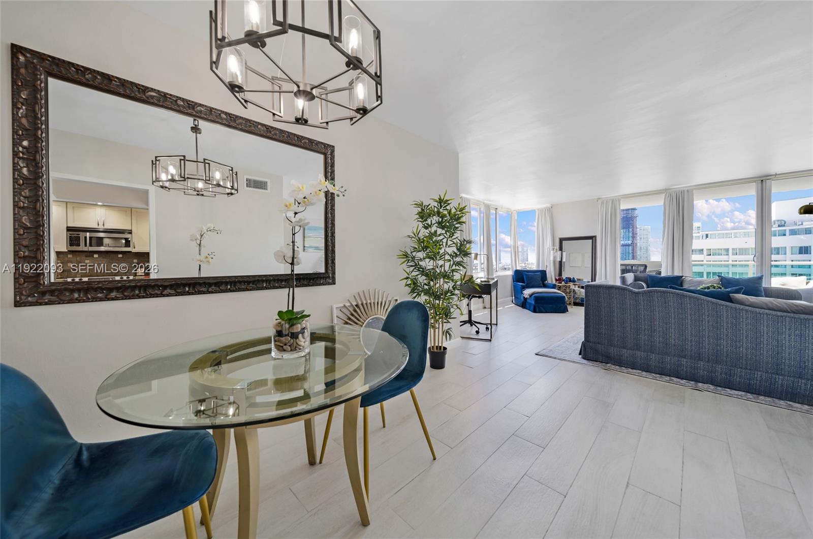 MIRADOR 1200 CONDO - Residential