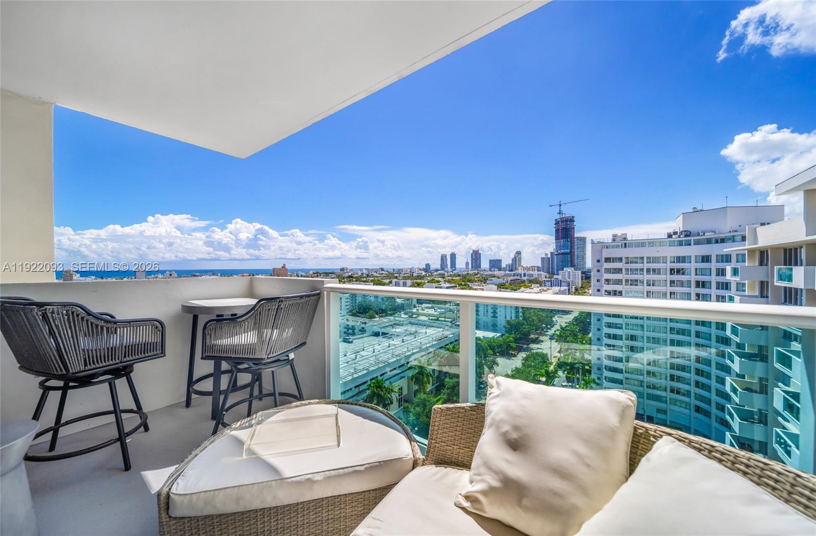 MIRADOR 1200 CONDO - Residential