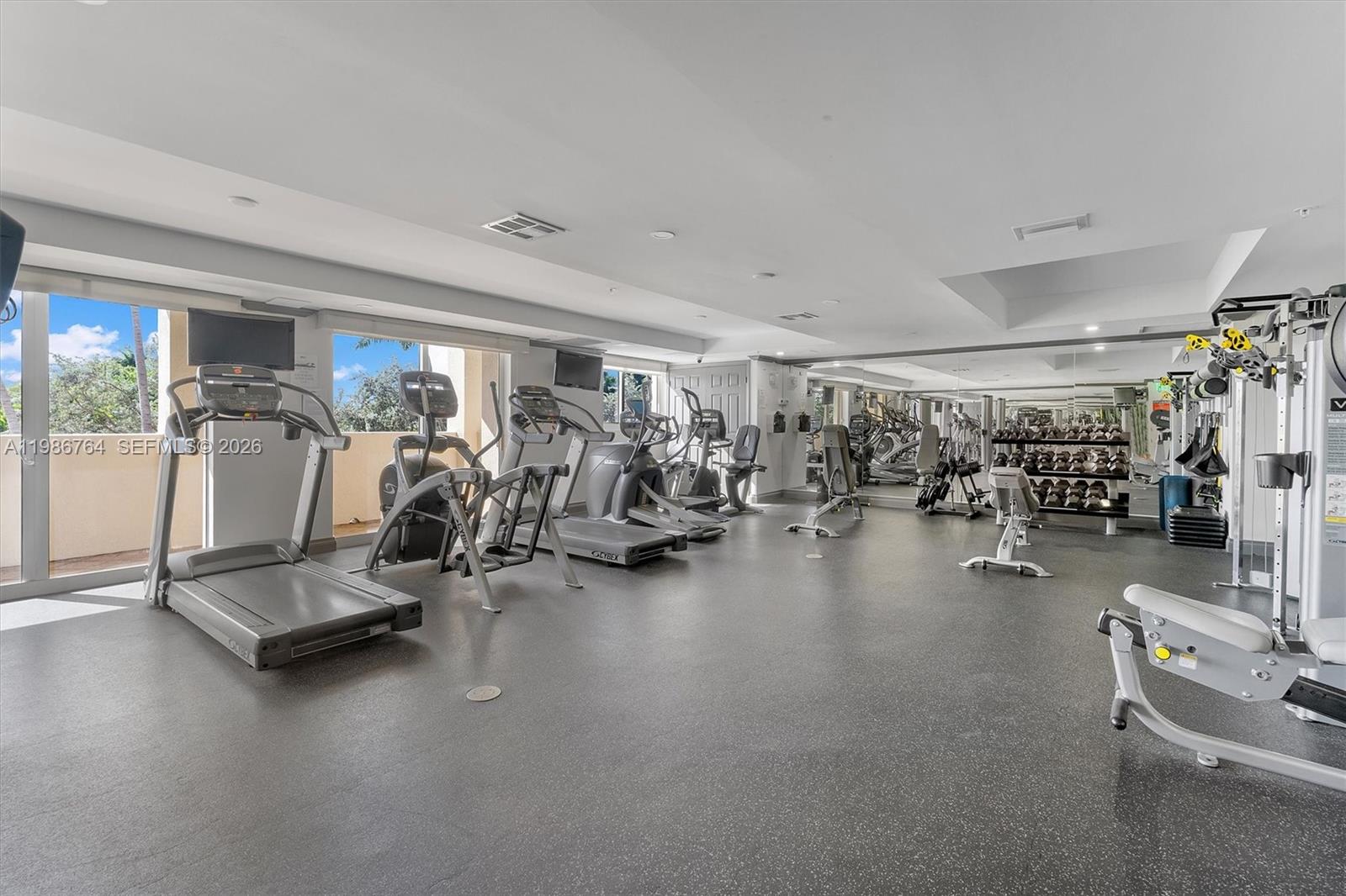 VUE CONDO - Residential