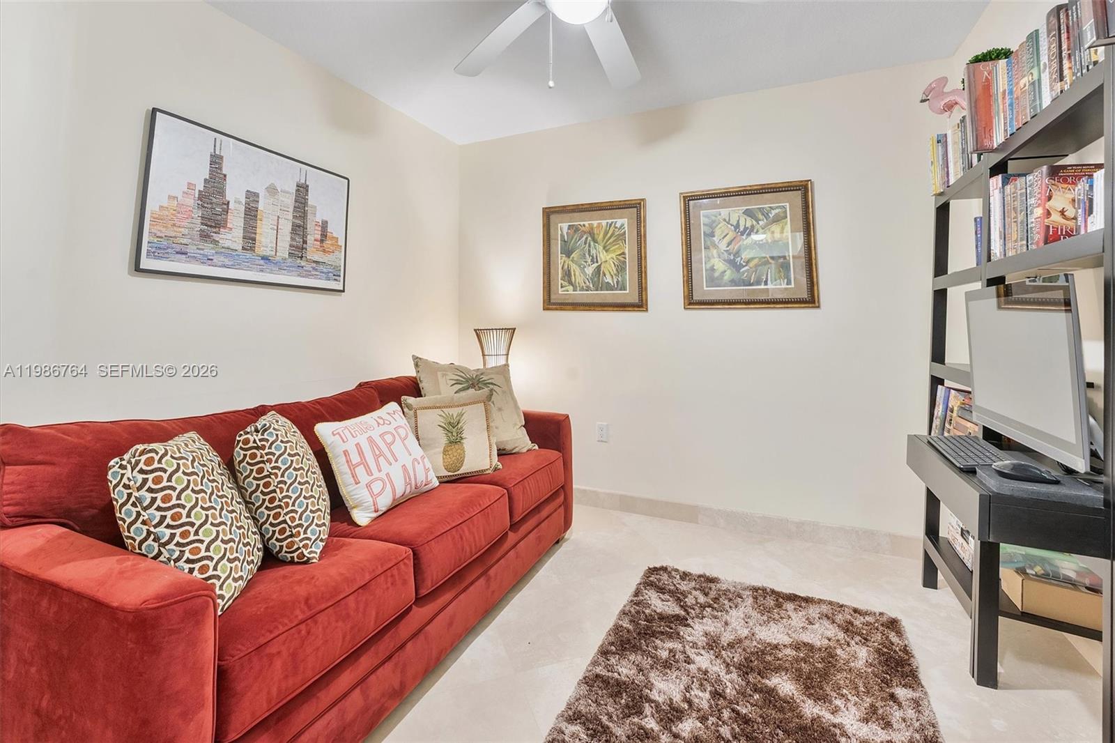 VUE CONDO - Residential