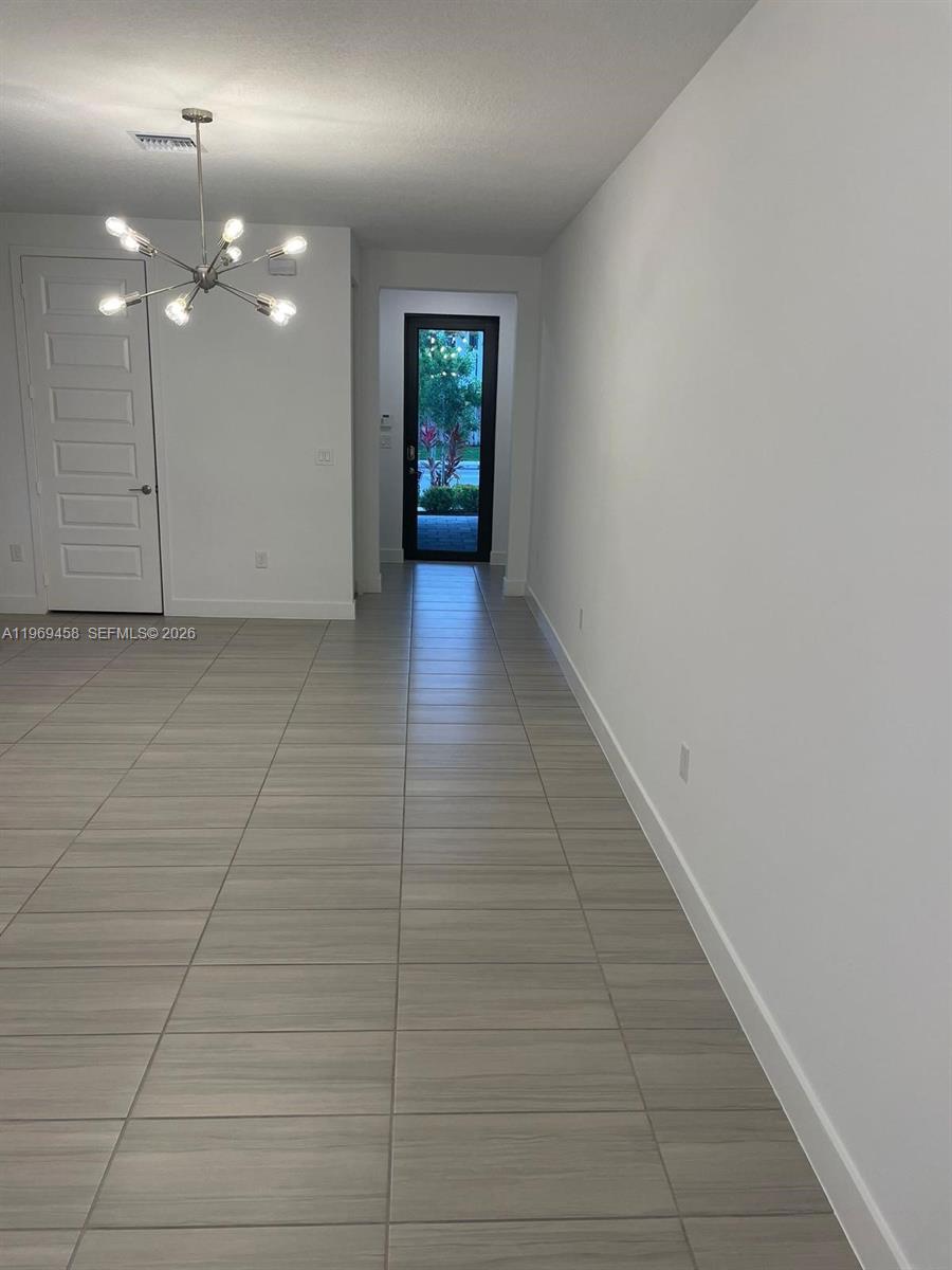 GRAND BAY SOUTH TOWNHOMES - Residential Lease