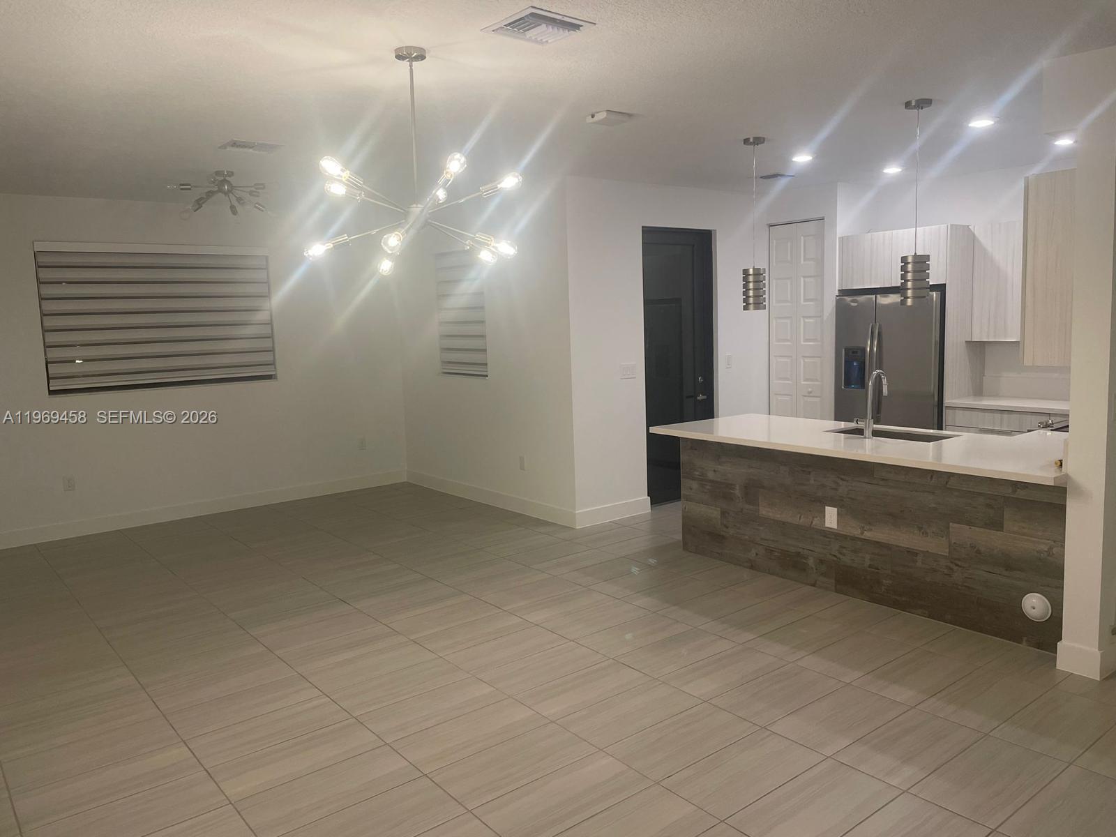 GRAND BAY SOUTH TOWNHOMES - Residential Lease