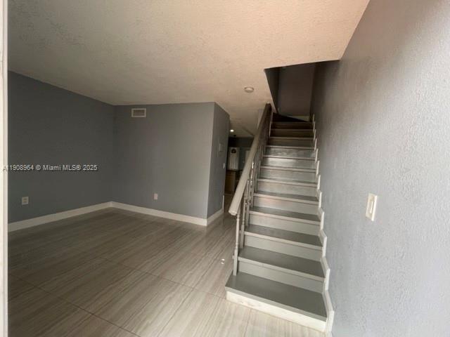 SWISS CHALET SOUTH CONDO - Residential Lease