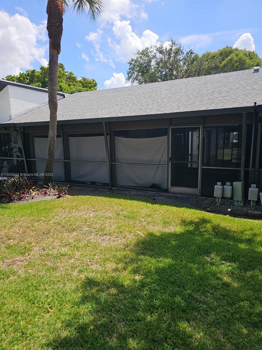 VILLAS AT BONAVENTURE IN - Residential