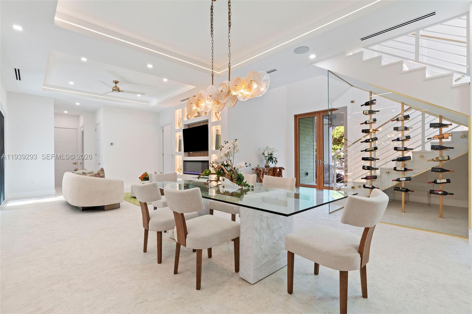 PLANTATION BEACH - Residential