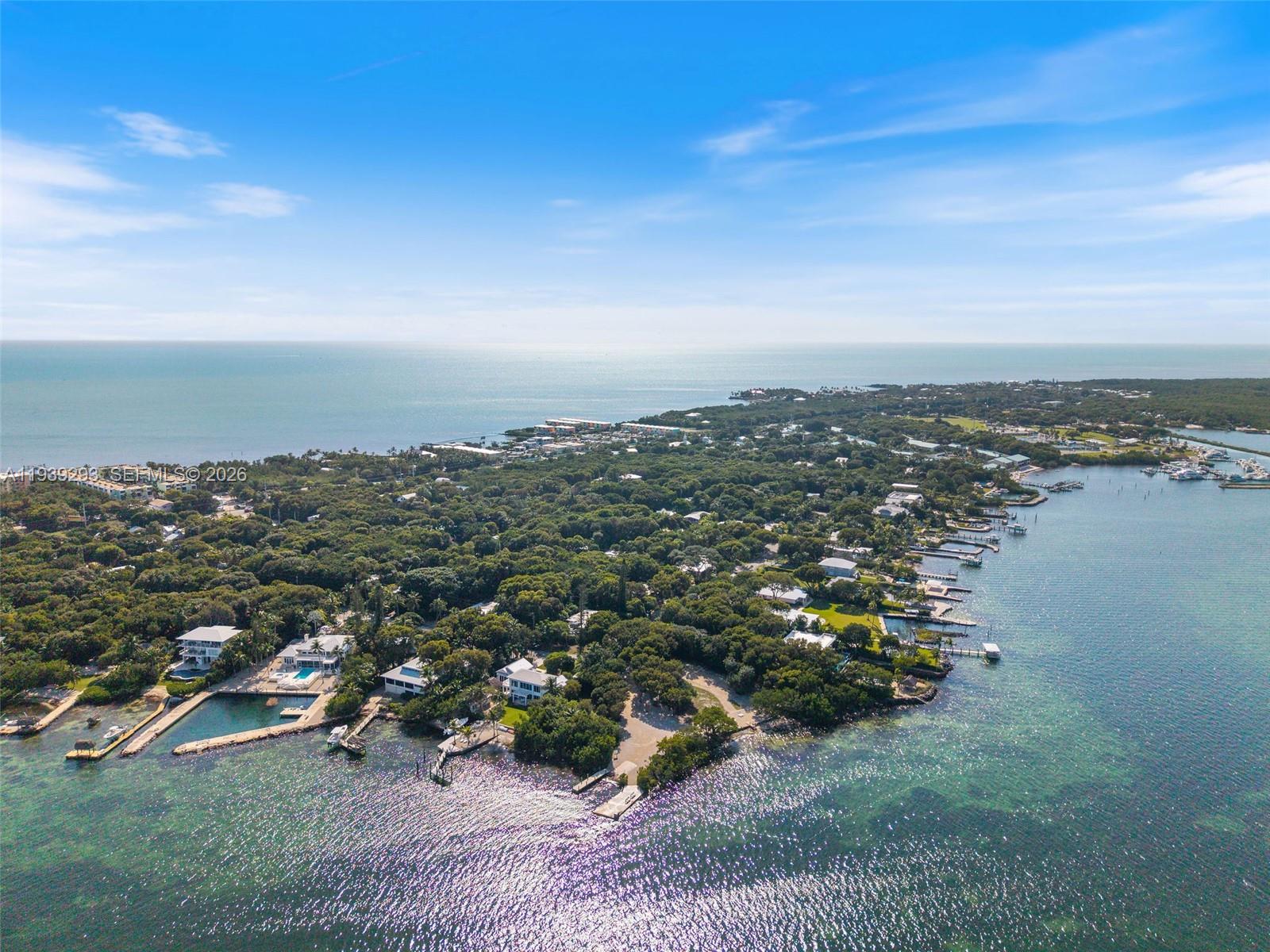 PLANTATION BEACH - Residential