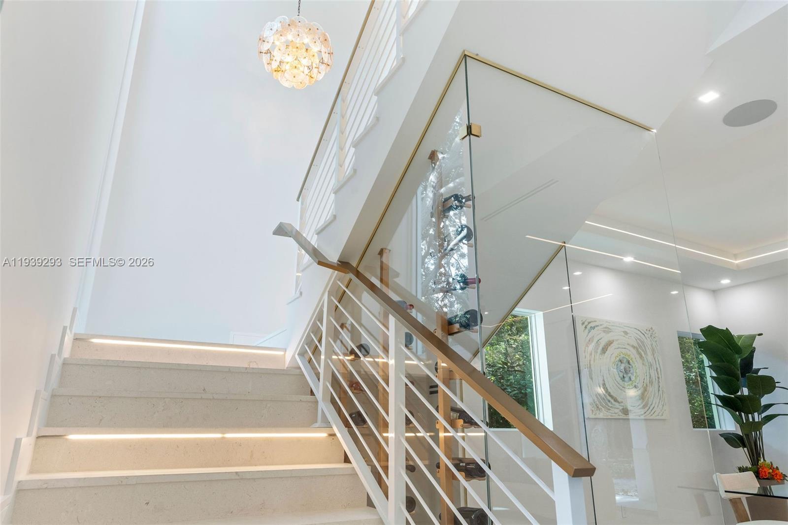 PLANTATION BEACH - Residential