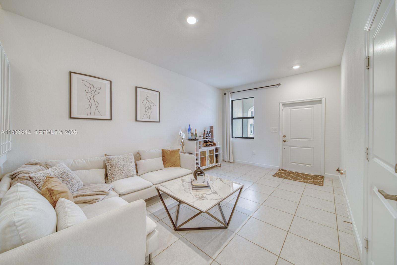 SILVER PALM RESIDENTIAL H - Residential