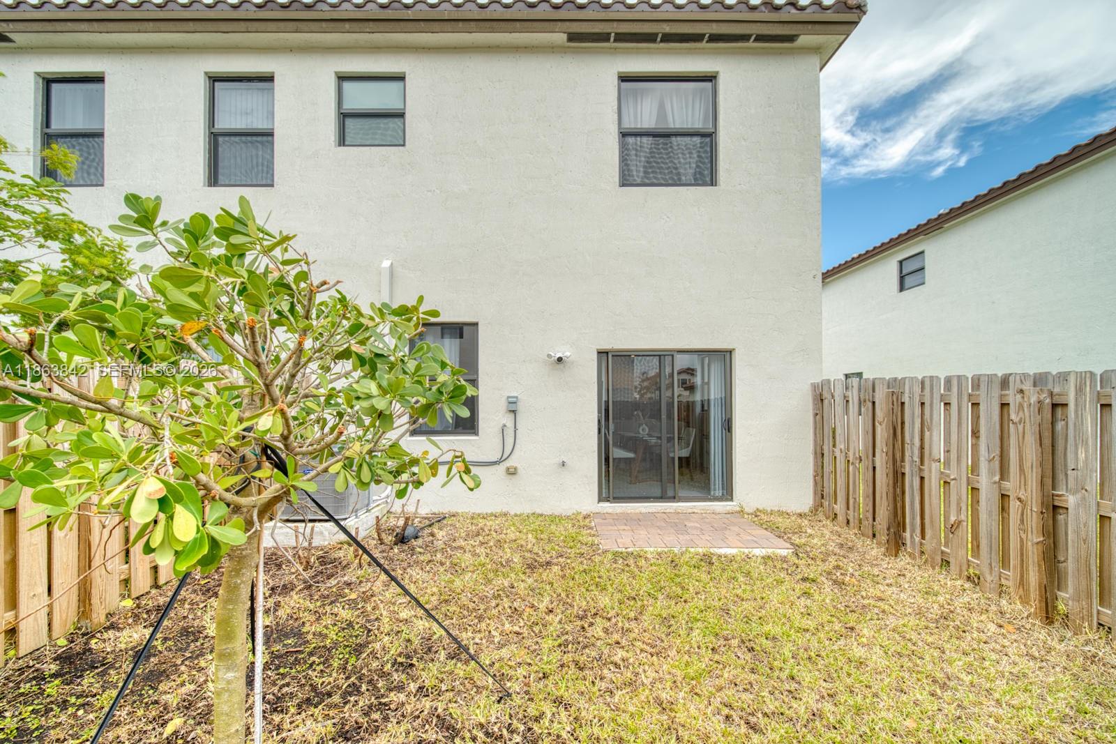 SILVER PALM RESIDENTIAL H - Residential