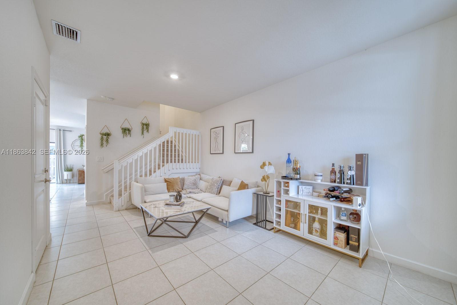 SILVER PALM RESIDENTIAL H - Residential