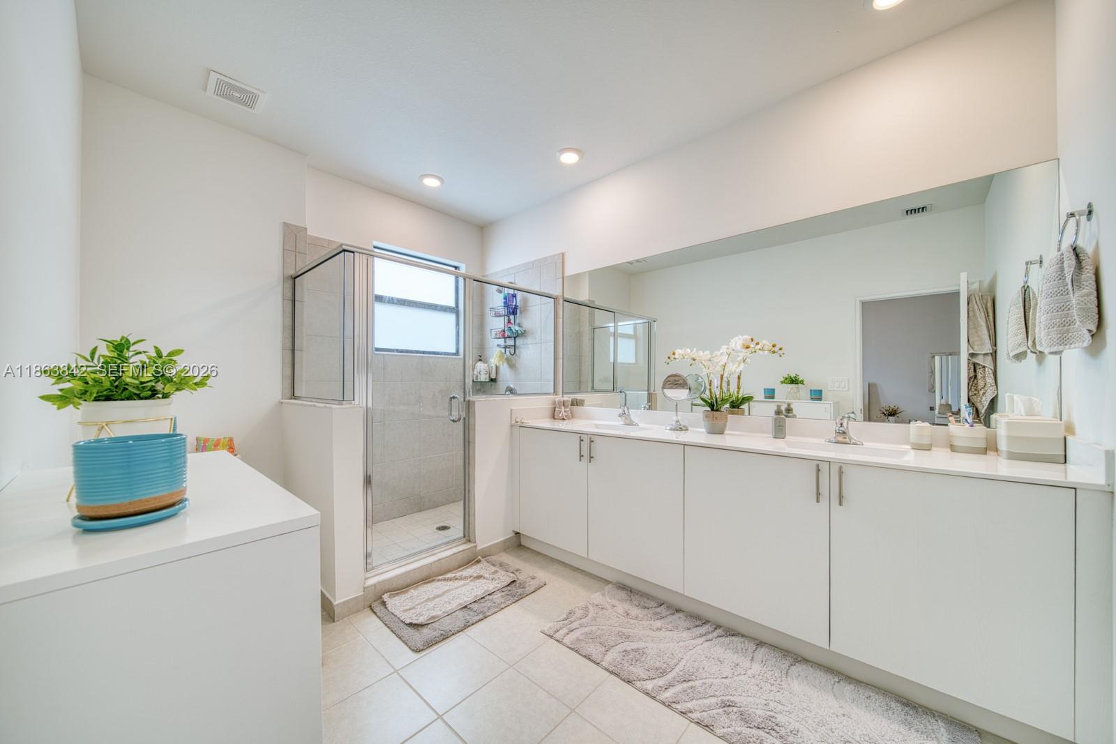 SILVER PALM RESIDENTIAL H - Residential