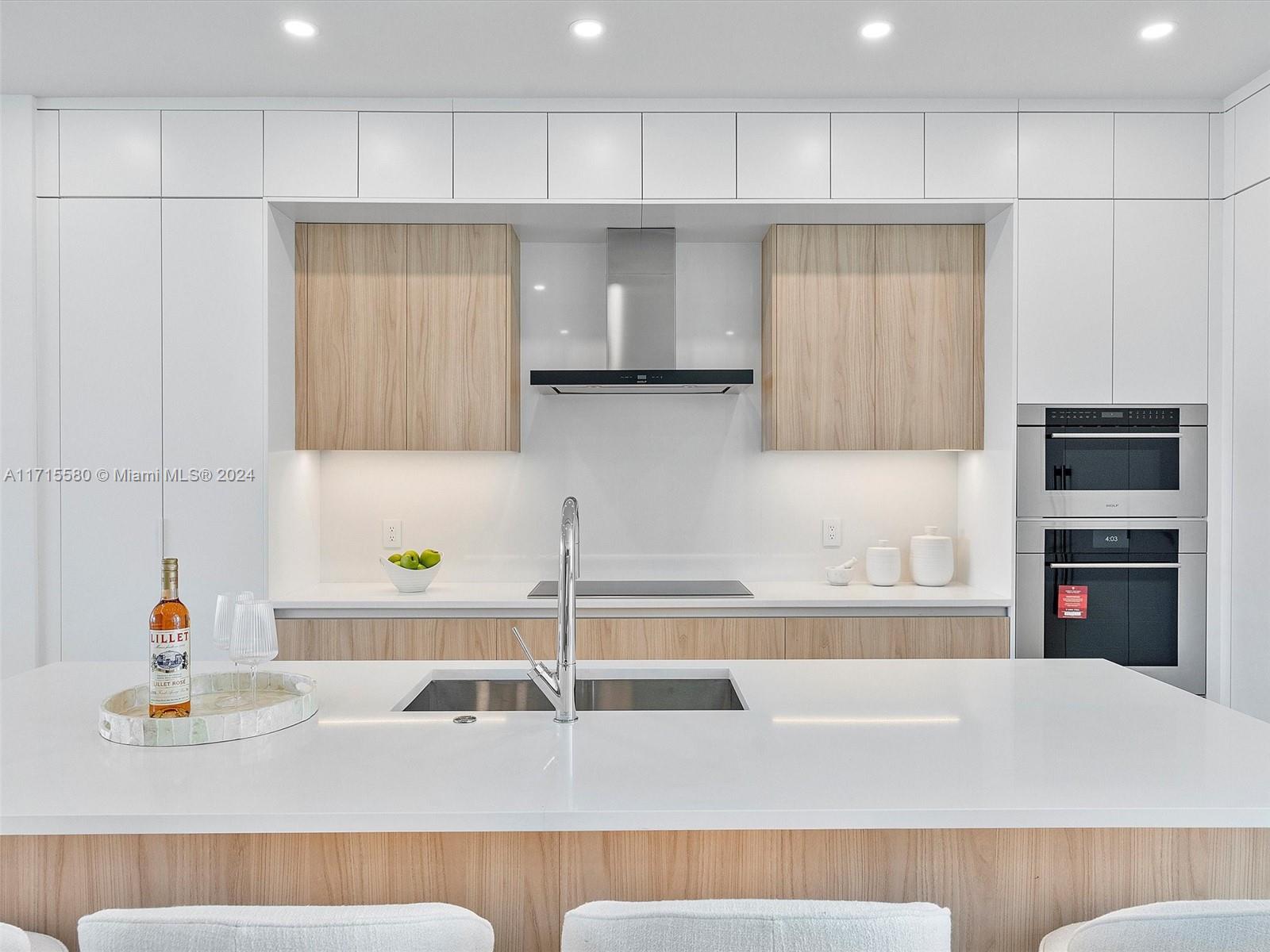 EASTERN SHORES - Residential