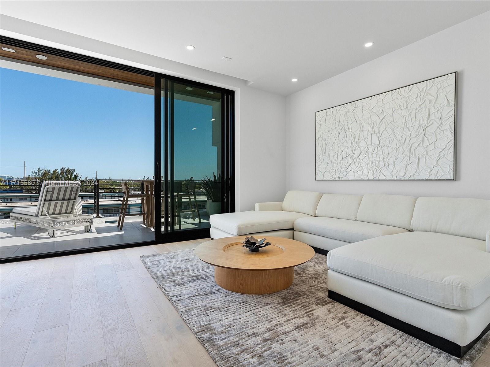 EASTERN SHORES - Residential