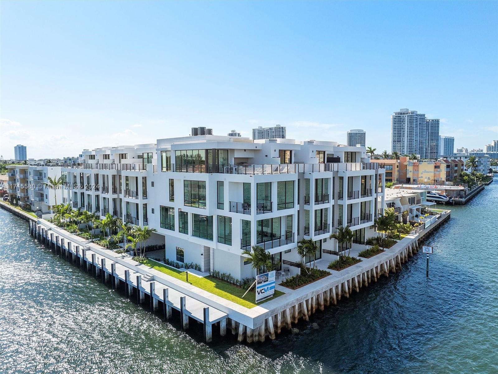 EASTERN SHORES - Residential