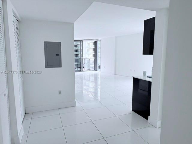 31 SE 6th St 2001