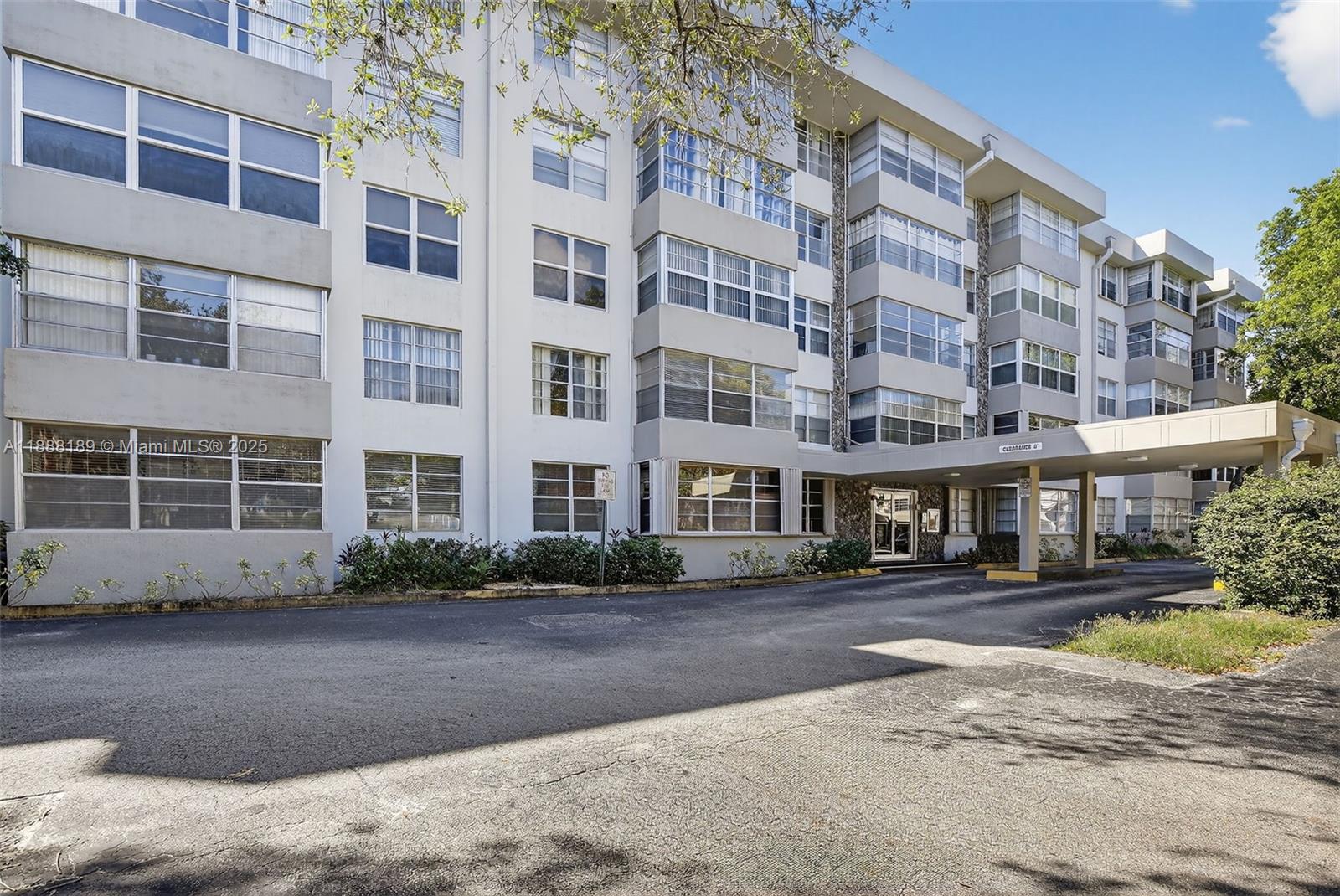 PLANTATION PLACE CONDO - Residential