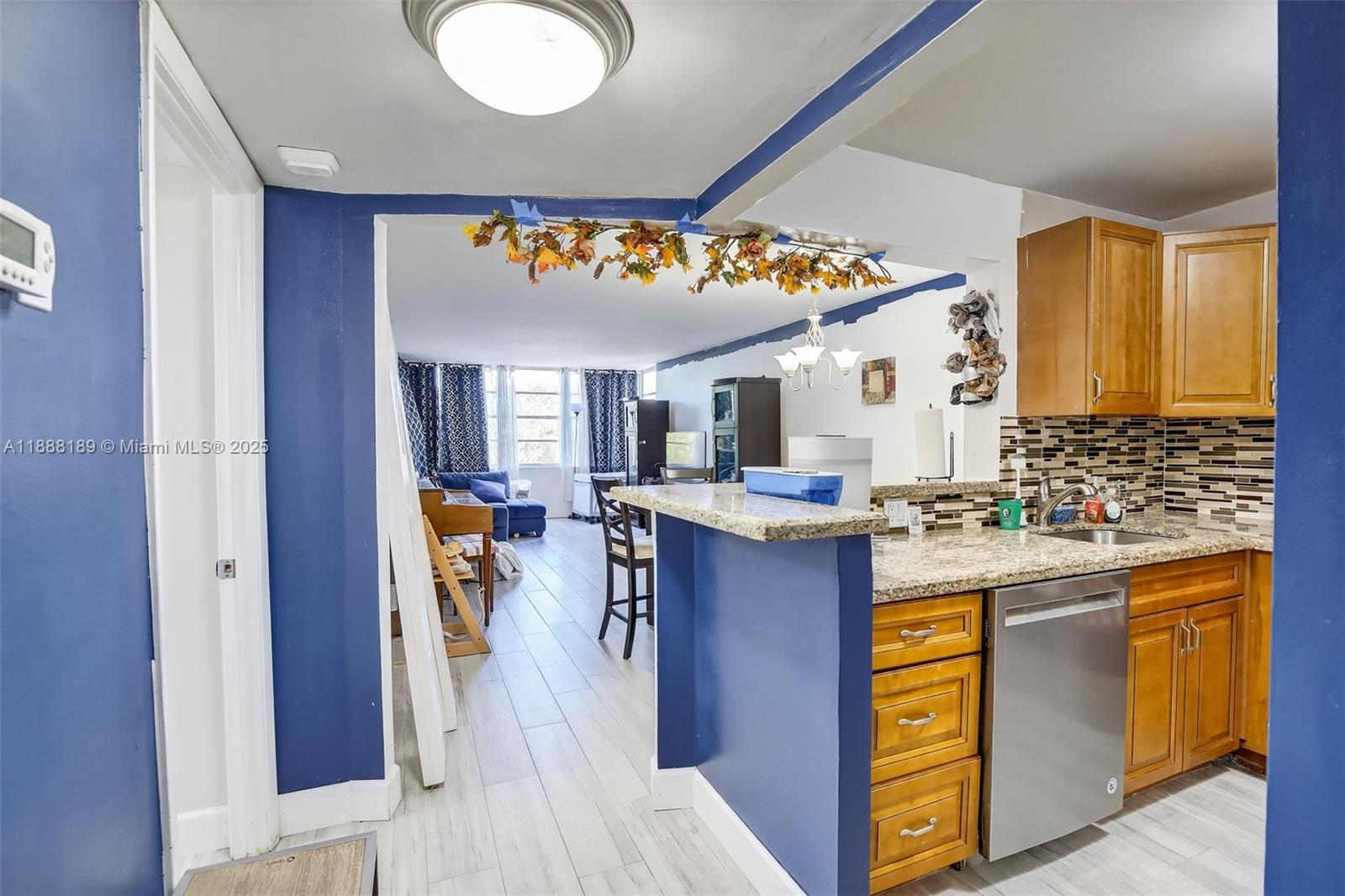 PLANTATION PLACE CONDO - Residential