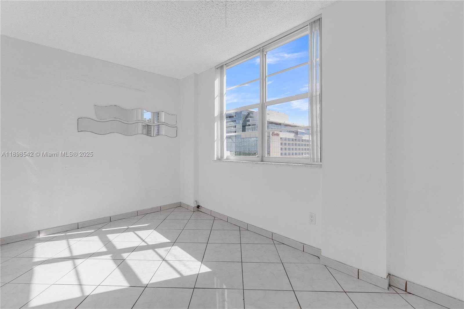 CLEARVIEW TOWERS CONDO - Residential