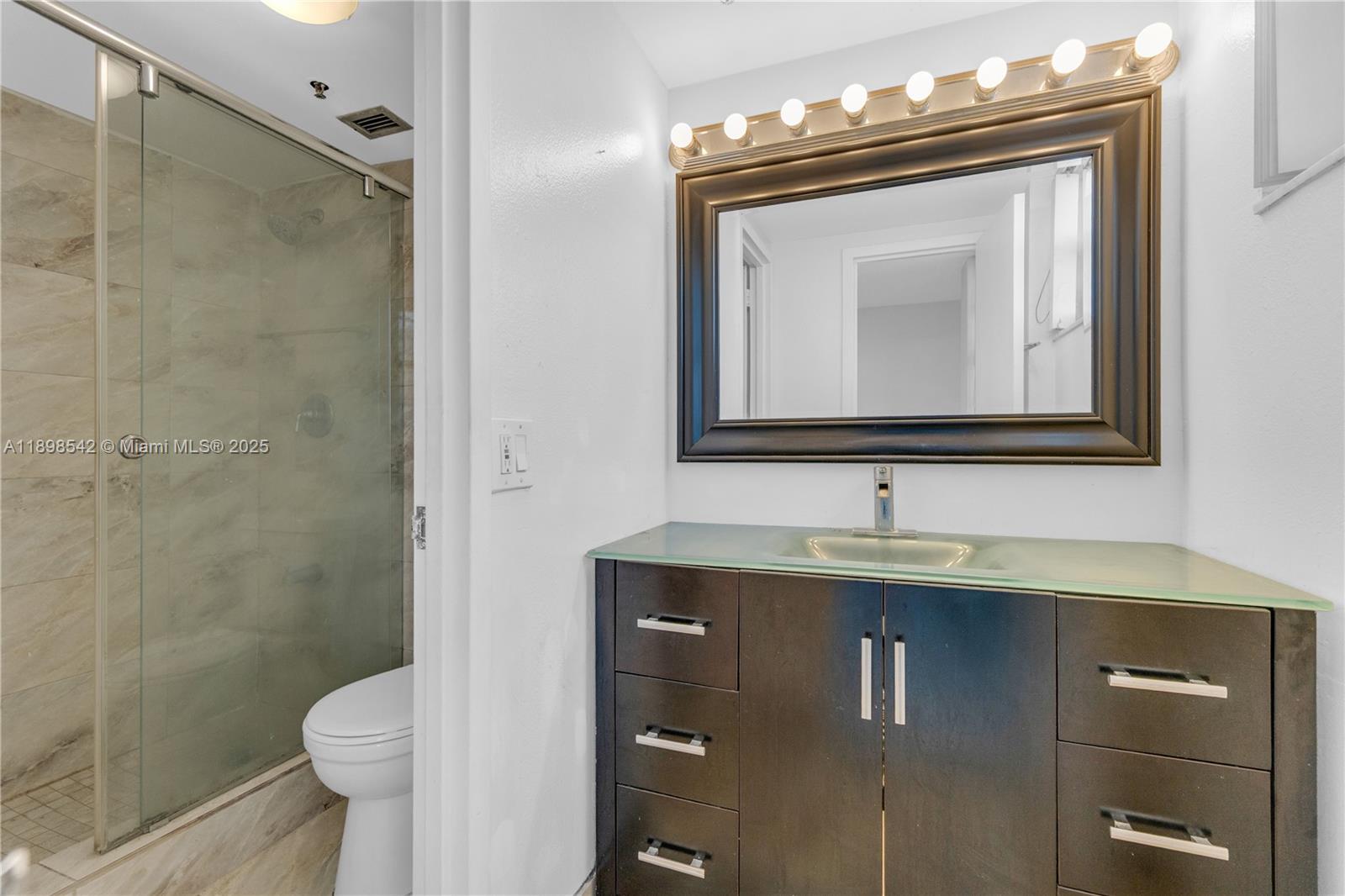CLEARVIEW TOWERS CONDO - Residential