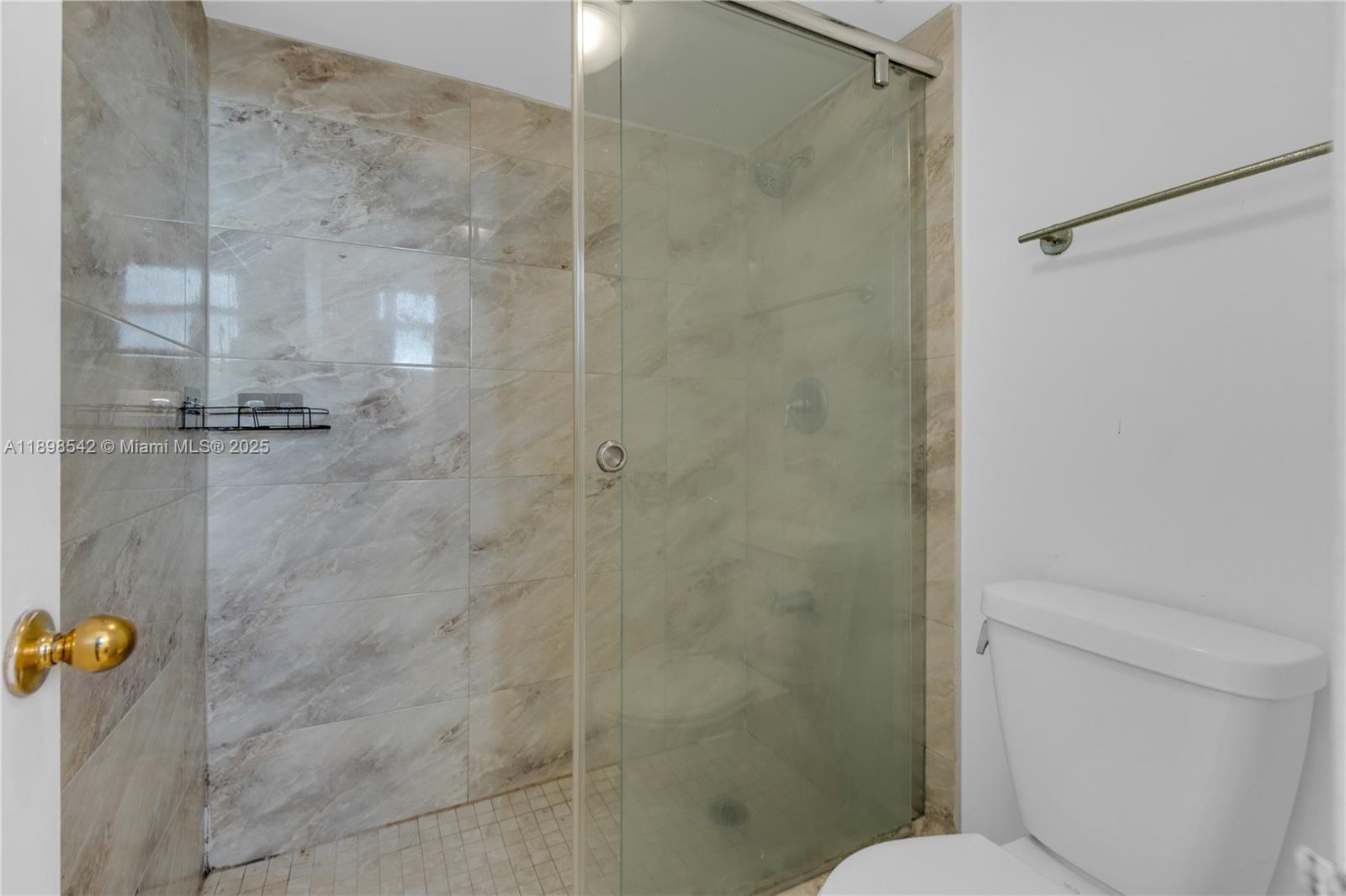 CLEARVIEW TOWERS CONDO - Residential