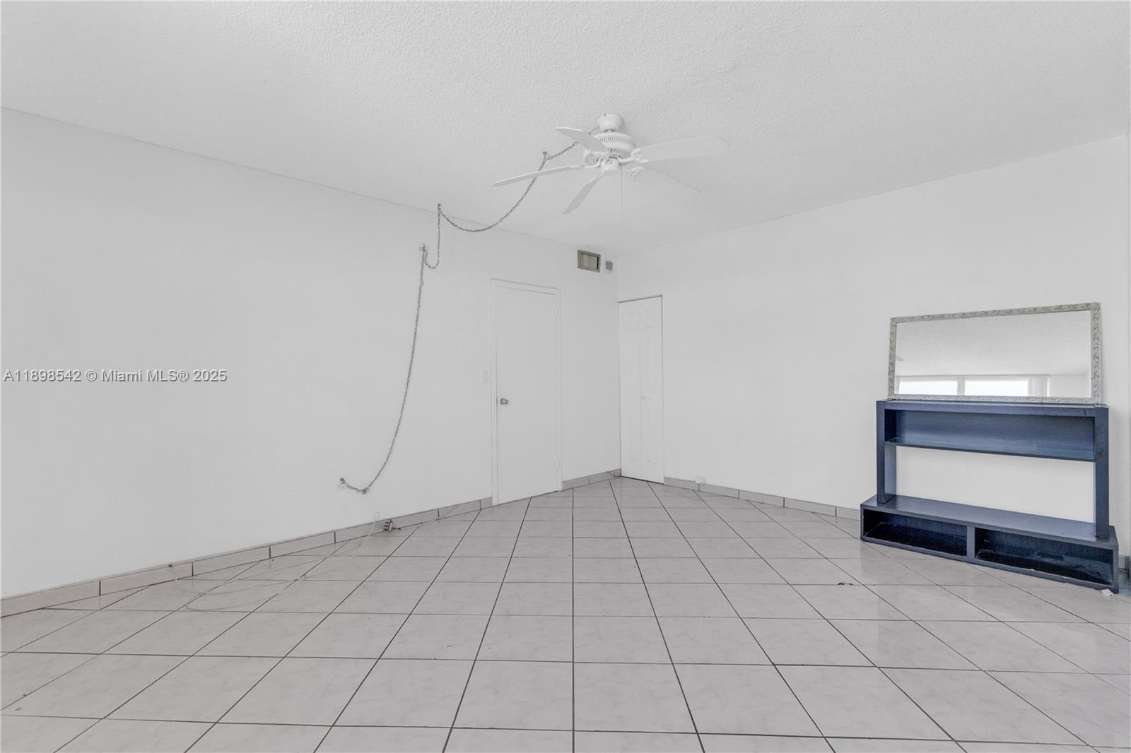 CLEARVIEW TOWERS CONDO - Residential