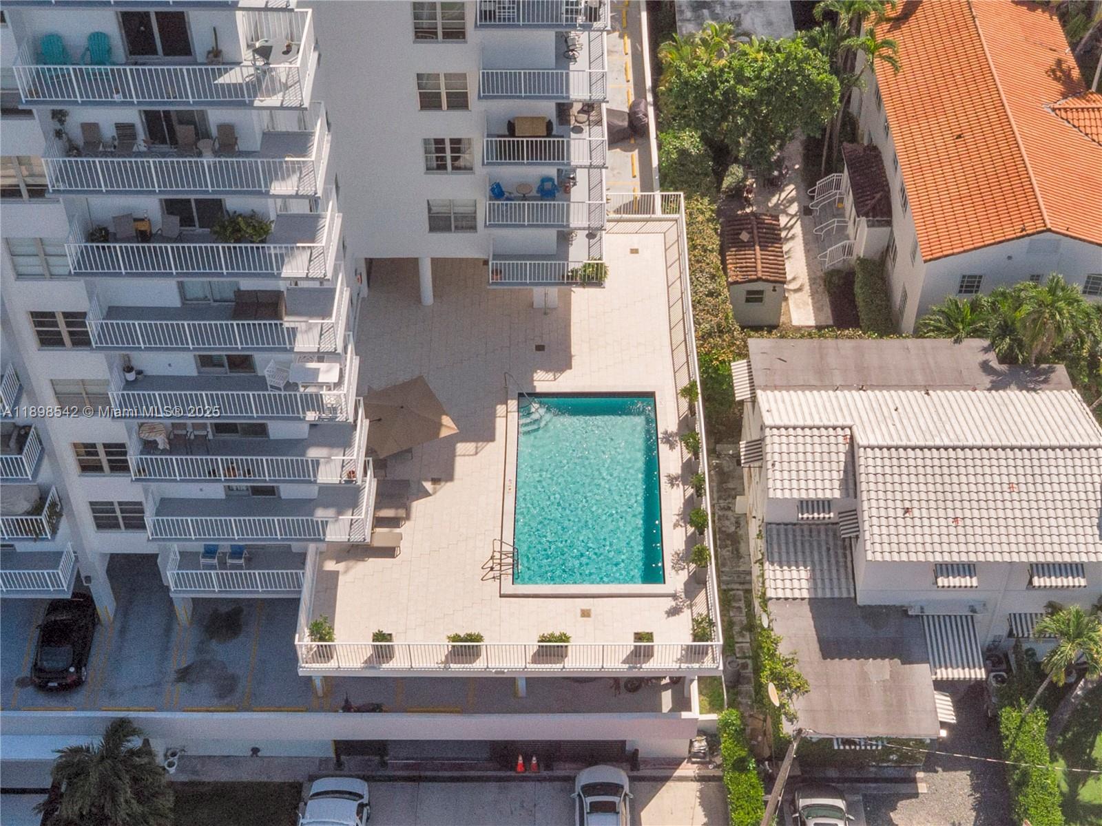 CLEARVIEW TOWERS CONDO - Residential