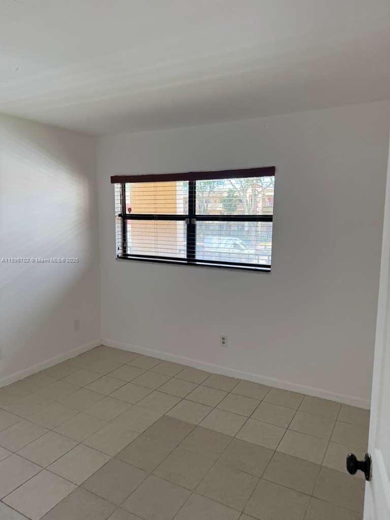 MIRAMAR CLUB CONDOMINIUM - Residential Lease