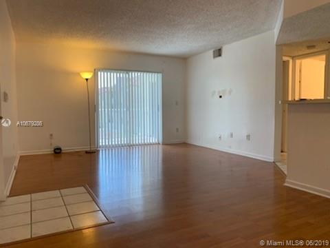 VILLA RUSTICA I CONDO - Residential