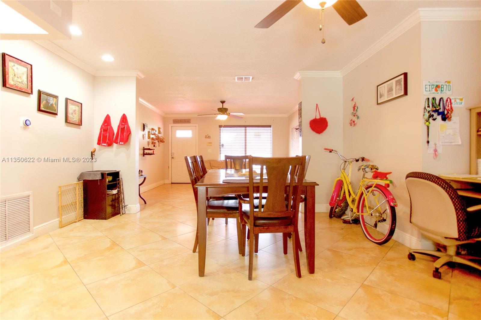Photo 8 of 21 of 3701 NW 78th Ave house