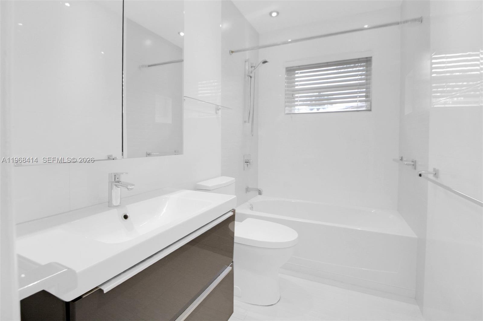 PINE MEADOWS SEC 3 - Residential