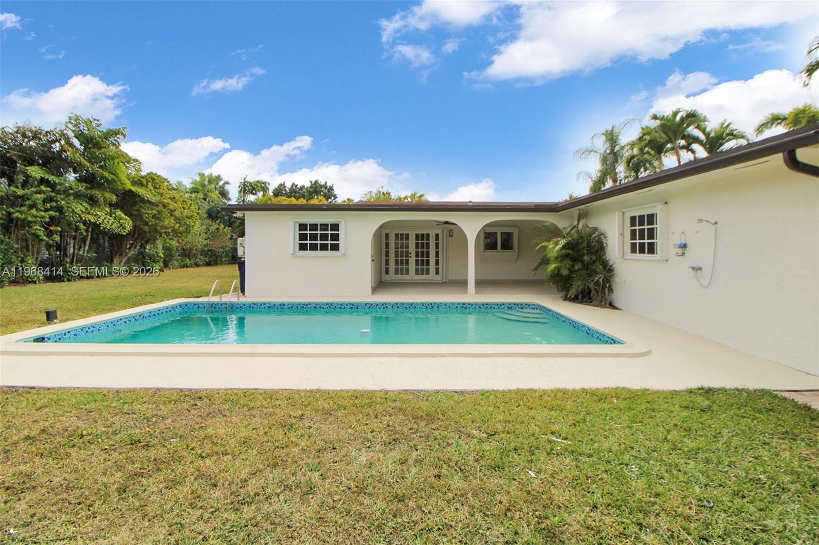 PINE MEADOWS SEC 3 - Residential