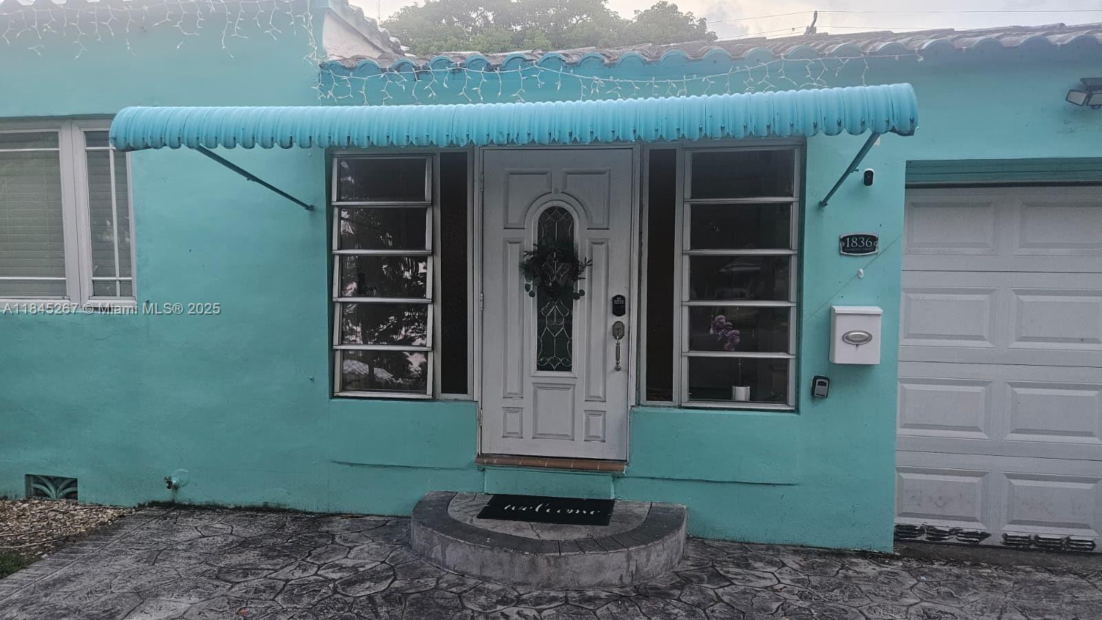 FRANK C DICKEY - Residential Lease