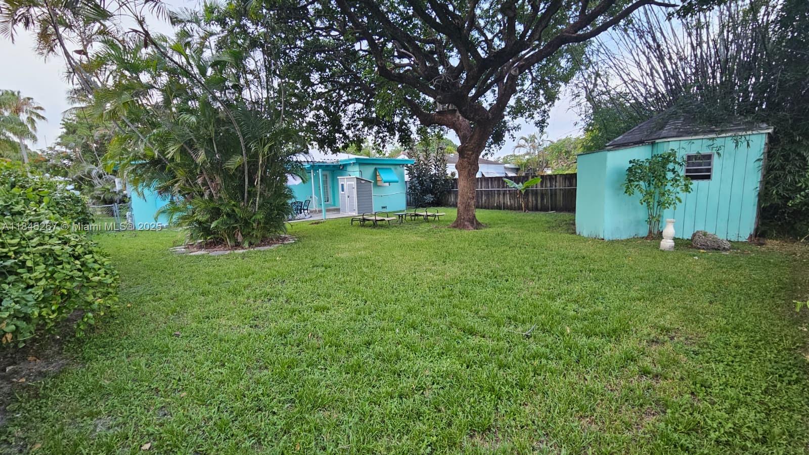 FRANK C DICKEY - Residential Lease