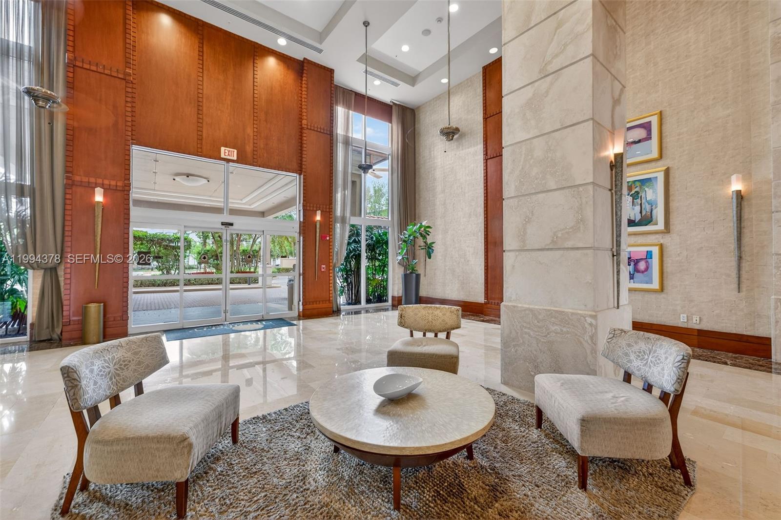 TURNBERRY ON THE GREEN CO - Residential