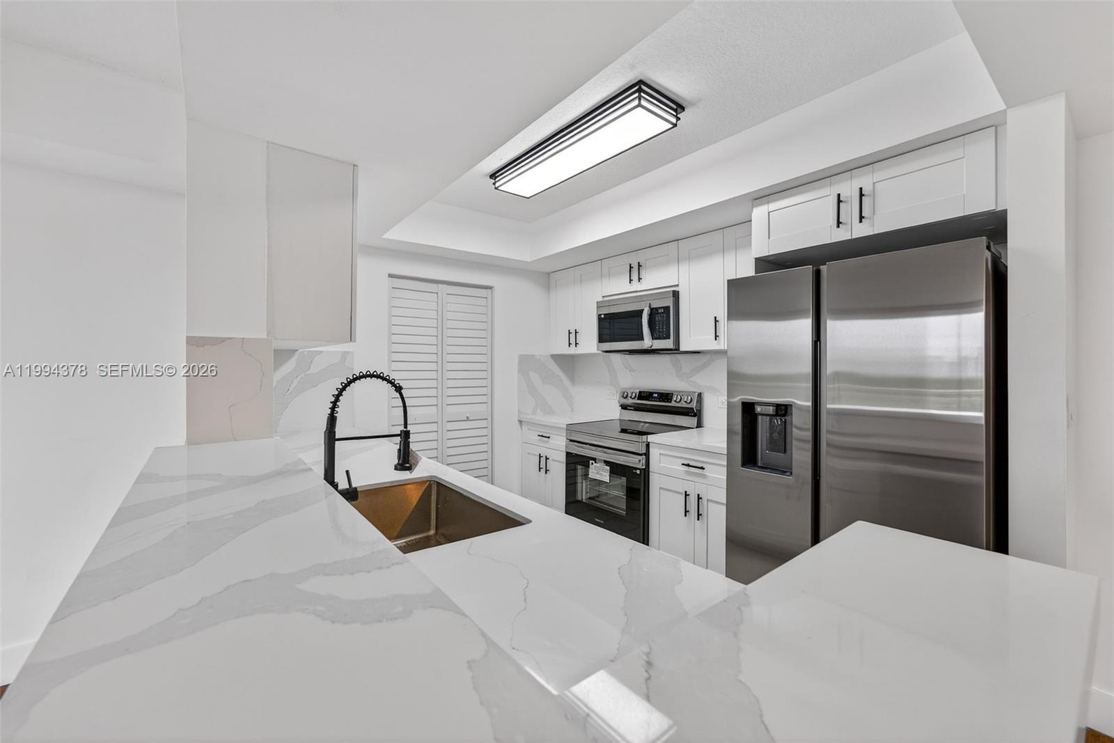 TURNBERRY ON THE GREEN CO - Residential