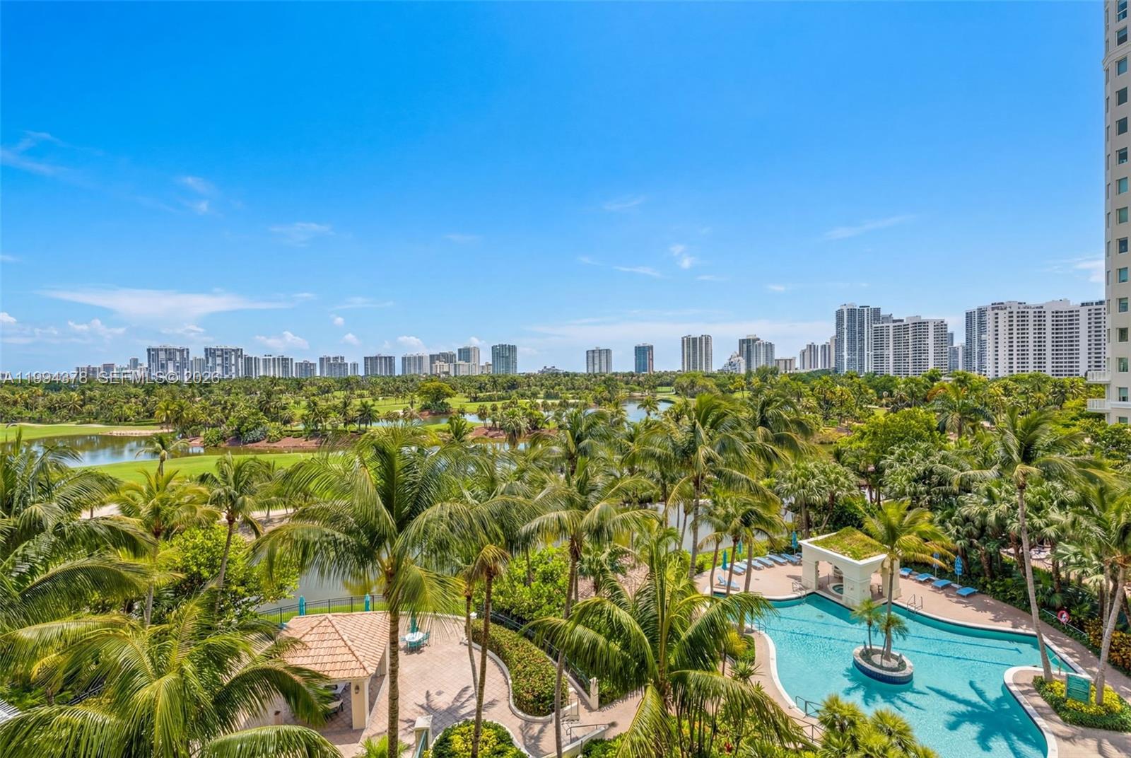 TURNBERRY ON THE GREEN CO - Residential