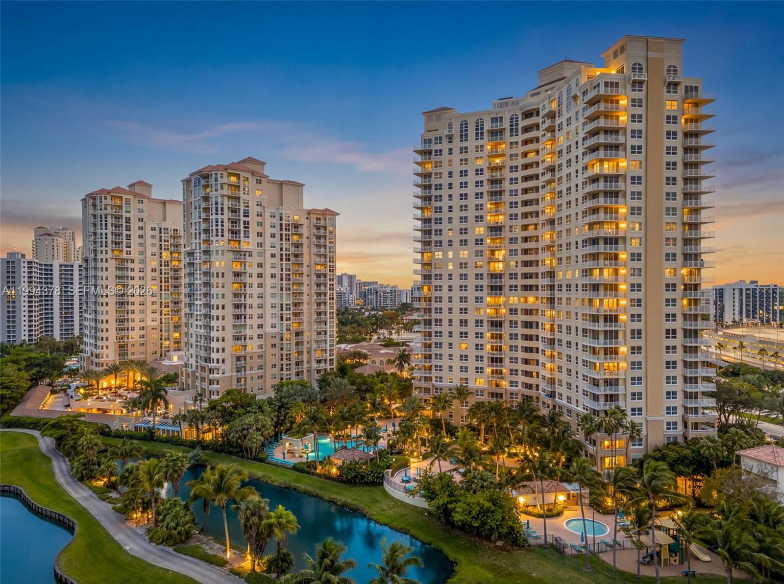 TURNBERRY ON THE GREEN CO - Residential