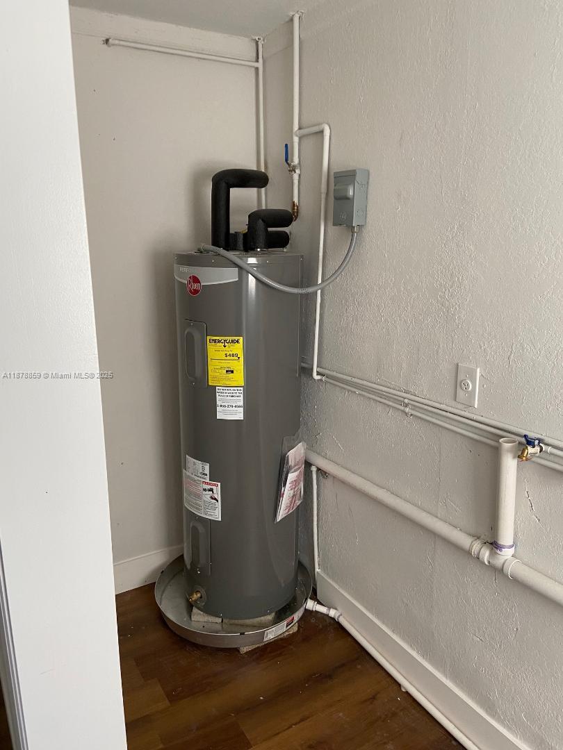 PARK MANOR - Residential