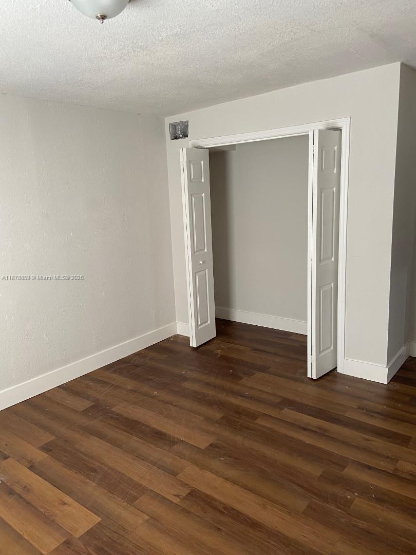 PARK MANOR - Residential