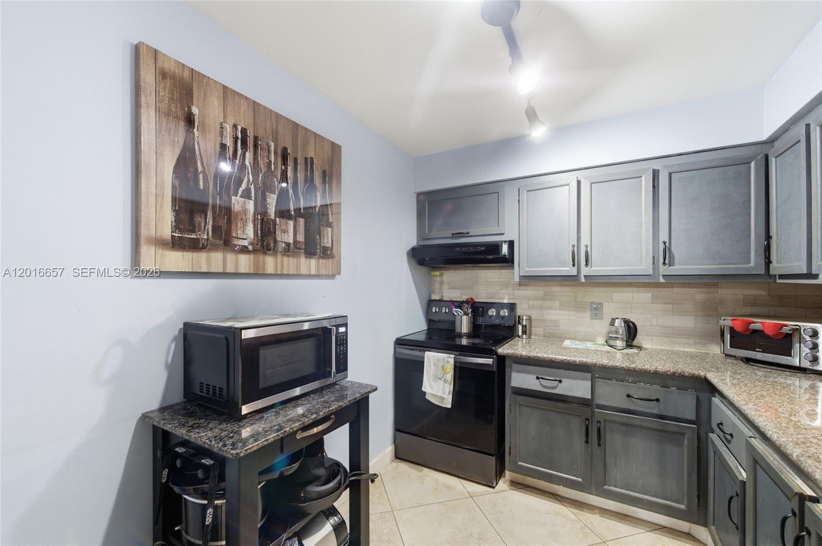GATE TWO CONDO - Residential
