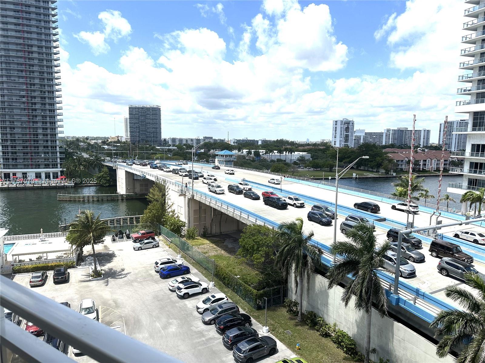IMPERIAL TOWERS NORTH CON - Residential