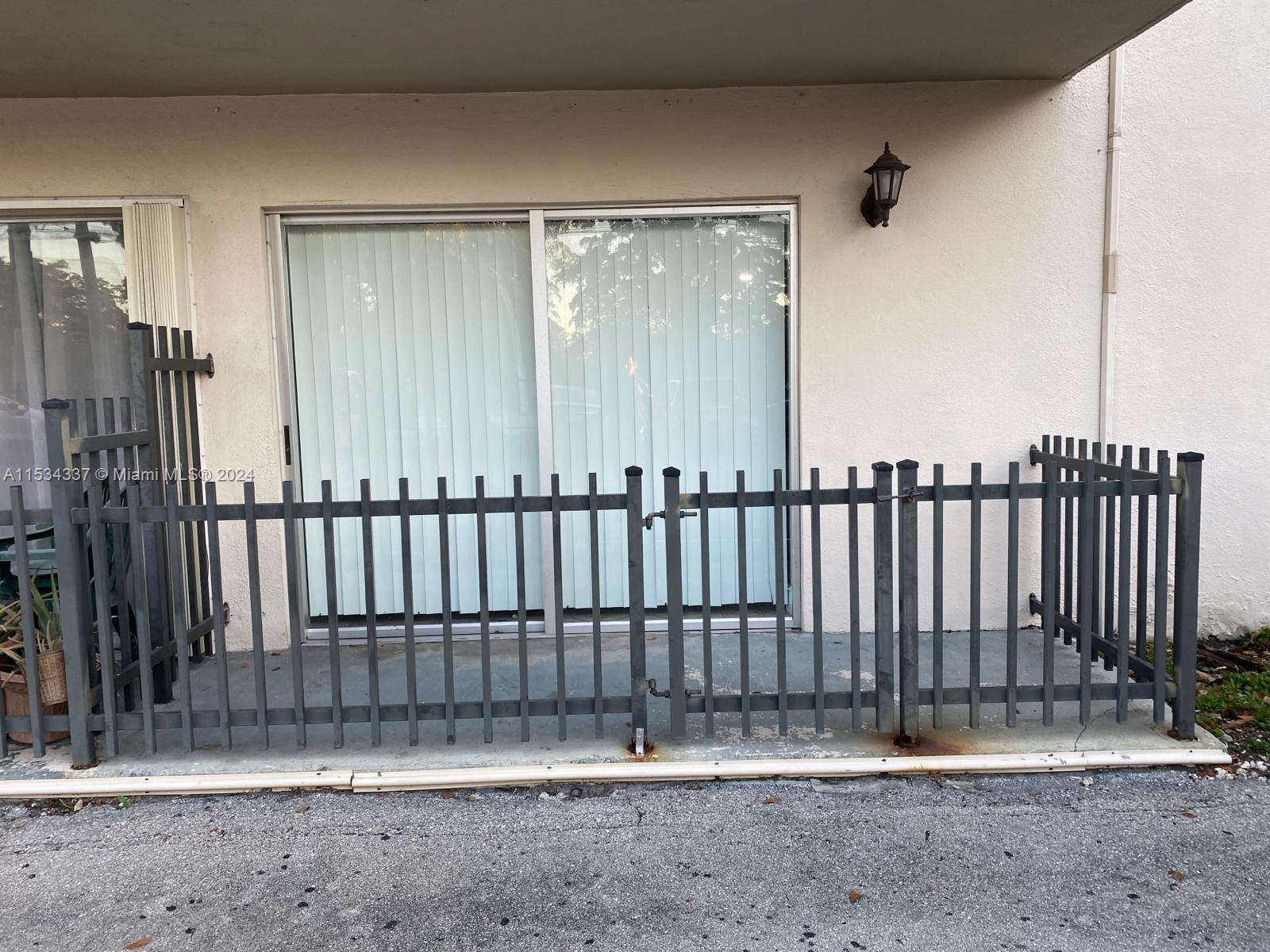 EL LAGO CONDO - Residential Lease