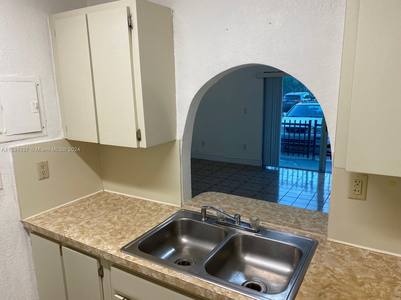 EL LAGO CONDO - Residential Lease