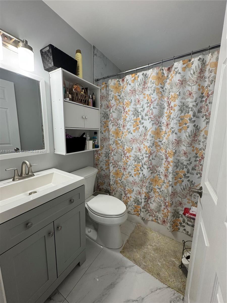 UNIVERSITY COURTS SUB - Residential